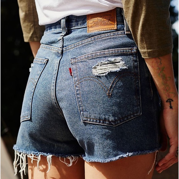 Levi's Pants - Levi’s High Rise Wedgie Cutoff Shorts